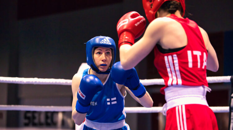 Kaksi nyrkkeilijää ottelee GeeBee-turnauksessa.