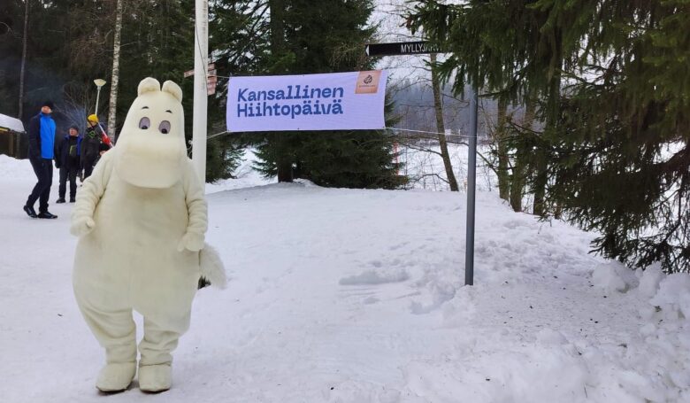 Kansallinen Hiihtopäivä innosti yli 200 000 suomalaista ladulle